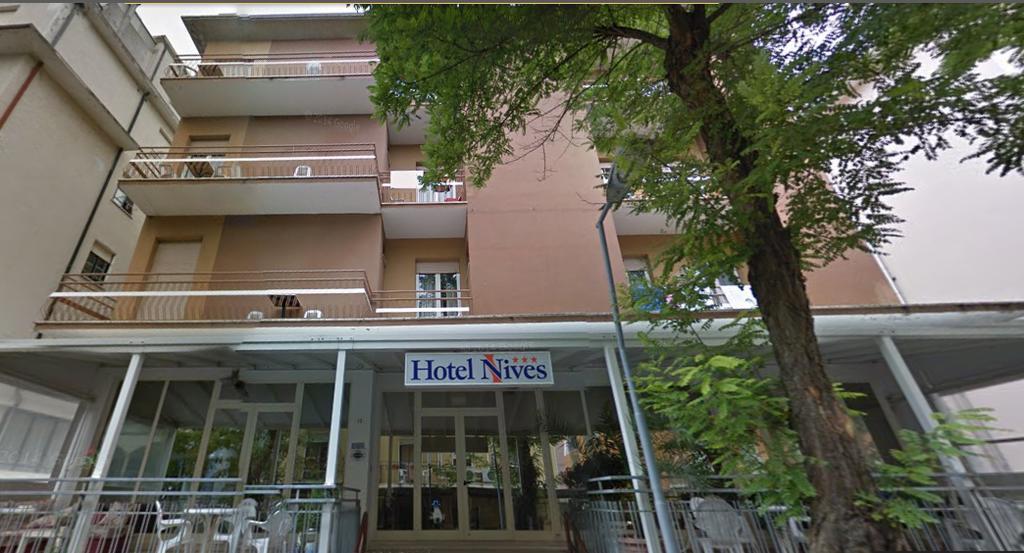 Hotel Nives Rimini Exterior photo